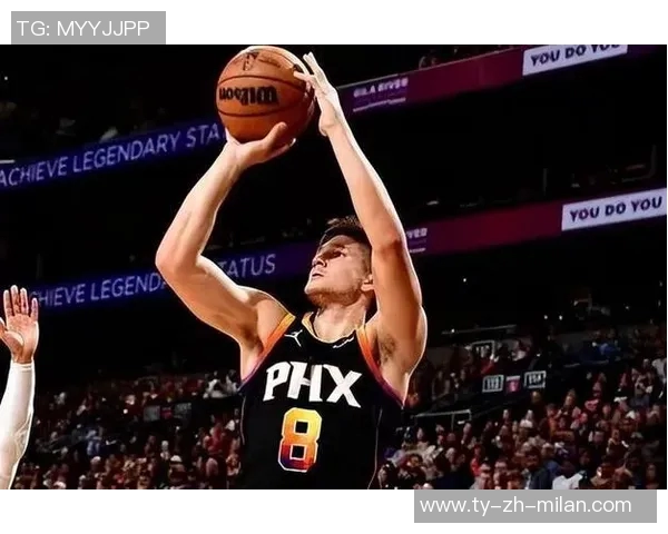 阿伦谈比赛录像回放影响造犯规助力球队追分成关键因素 阿伦谈比赛录像回放影响造犯规助力球队追分成关键因素