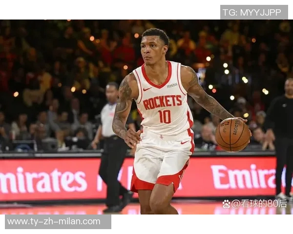 小贾巴里谈球队进步：每位球员更成熟自信迎接新挑战